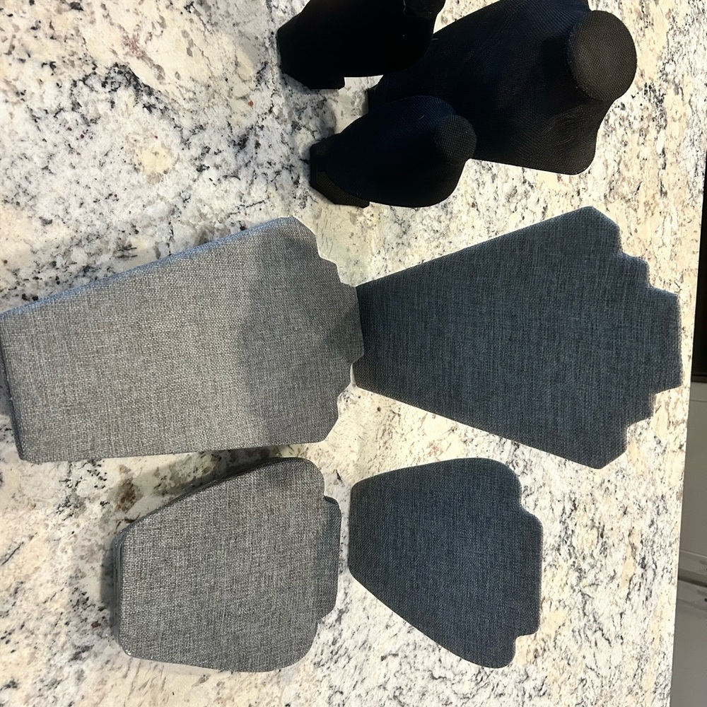 Gray Jewelry Display Set